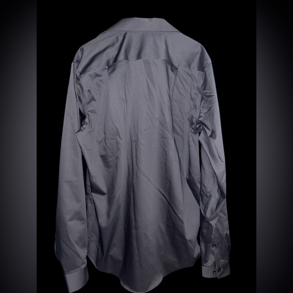 Long Sleeve Men’s Button Down Calvin Klein Size 16 1/2, 38/39. New with tags. - Picture 2 of 3
